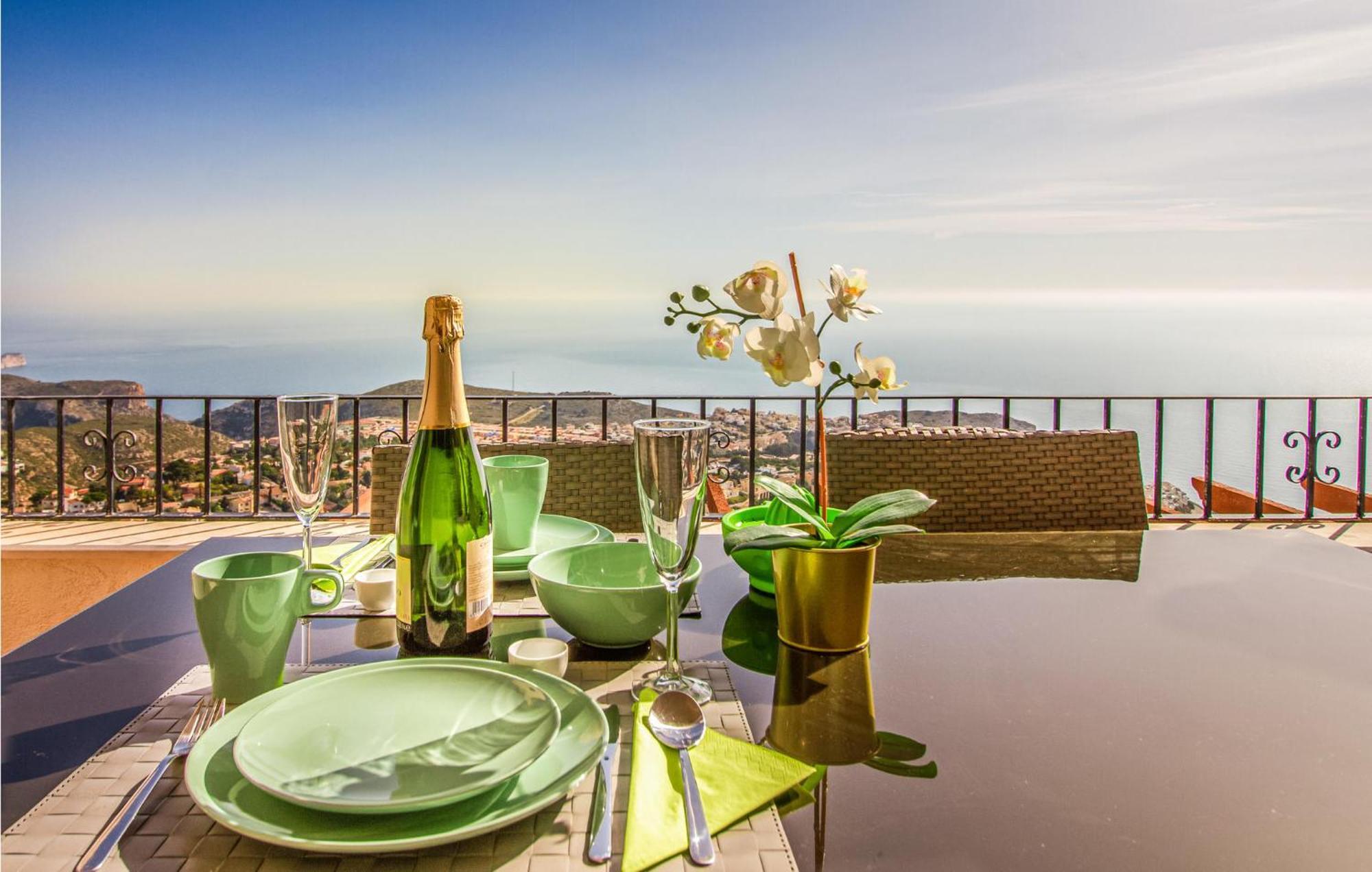 Nice Apartment In Cumbre Del Sol With Wifi ภายนอก รูปภาพ