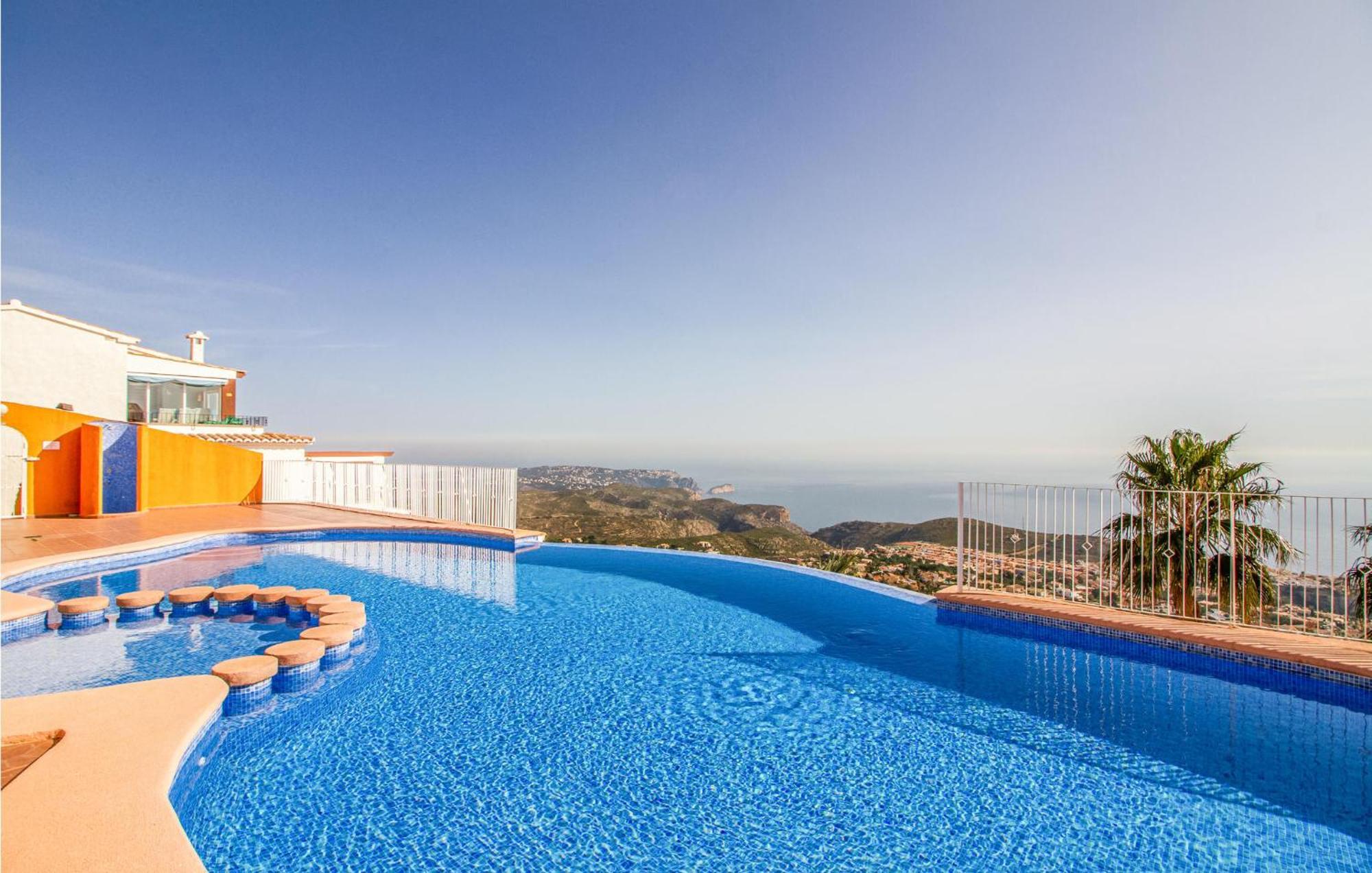 Nice Apartment In Cumbre Del Sol With Wifi ภายนอก รูปภาพ